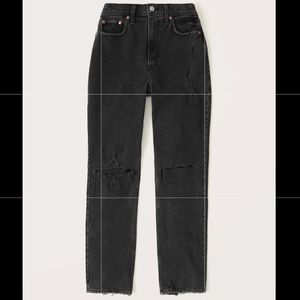 Abercrombie Curve Love Ultra High Rise 90s Straight Jean